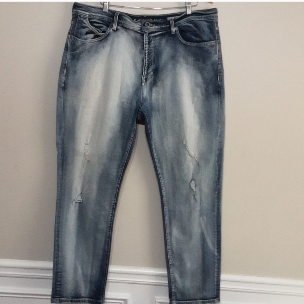 Sean John Athlete Tapered Stretch Men's Jeans 38x30. Dark Blue & White Wash.